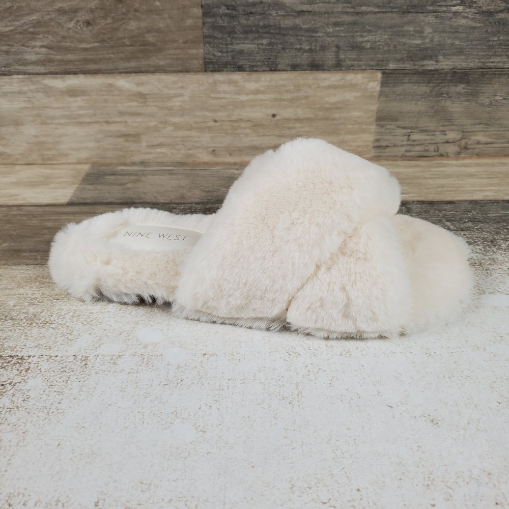 Nine West Cozy 2 Womens Slide Slippers Sz 6 M Cream Soft Faux Fur Cross Band